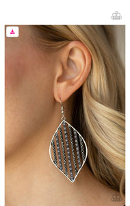 Leaf Motif - Earrings Silver