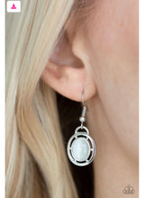 Load image into Gallery viewer, Metro Medallion-White