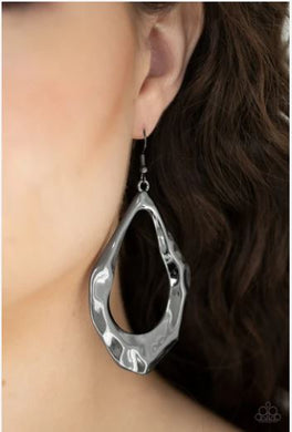 Industrial Imperfection-black