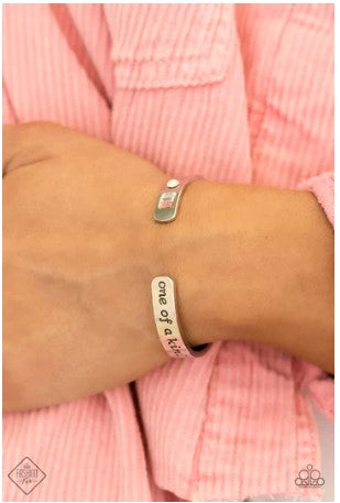 ONE OF A KIND FIND - MULTI Bracelet