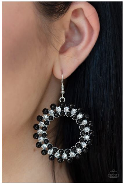 Pearly Poise - Black Earrings