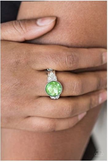 Poshly Pampered - Green Ring