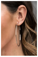 Load image into Gallery viewer, Sleek Fleek - Silver Earrings
