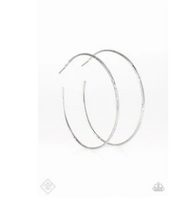 Load image into Gallery viewer, Sleek Fleek - Silver Earrings