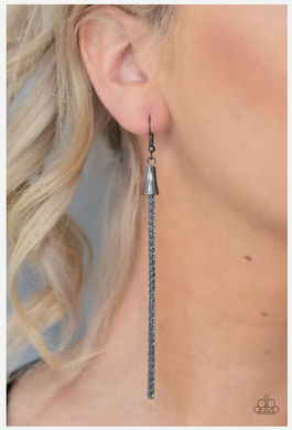 Shimmery Streamers - Black Earrings