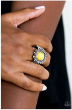Load image into Gallery viewer, Garden Stroll - Yellow Bead Ring
