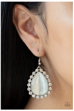 Load image into Gallery viewer, TEARDROP TRENDSETTER - WHITE EARRINGS