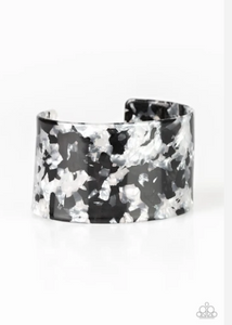Vogue Revamp - White Bracelet