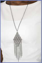 Load image into Gallery viewer, Web Design - Black Necklace